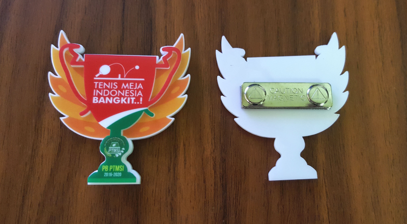 Pin Magnet Akrilik :.