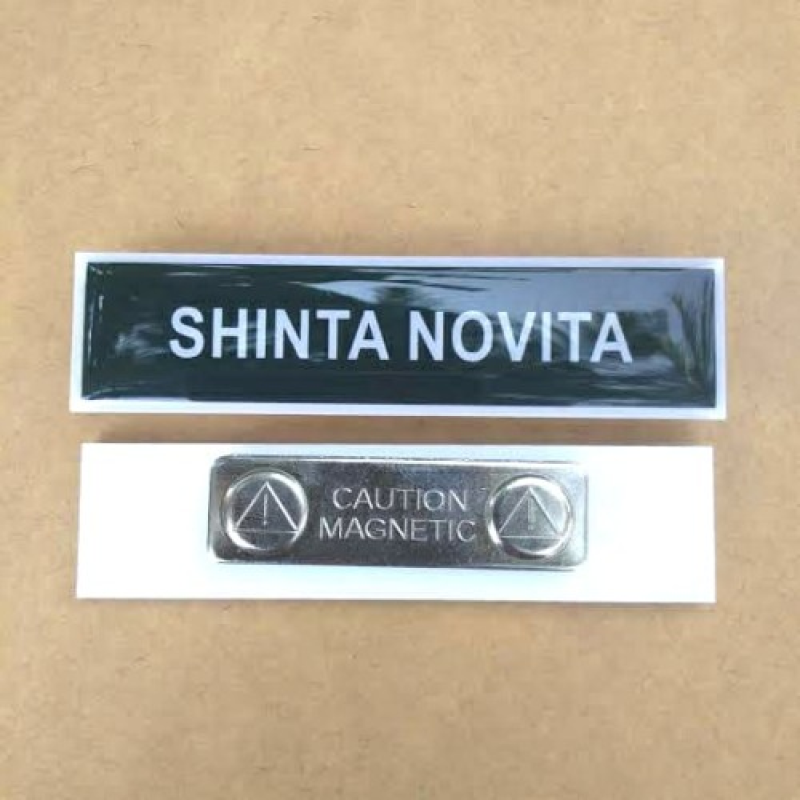 Nametag Akrilik : So.