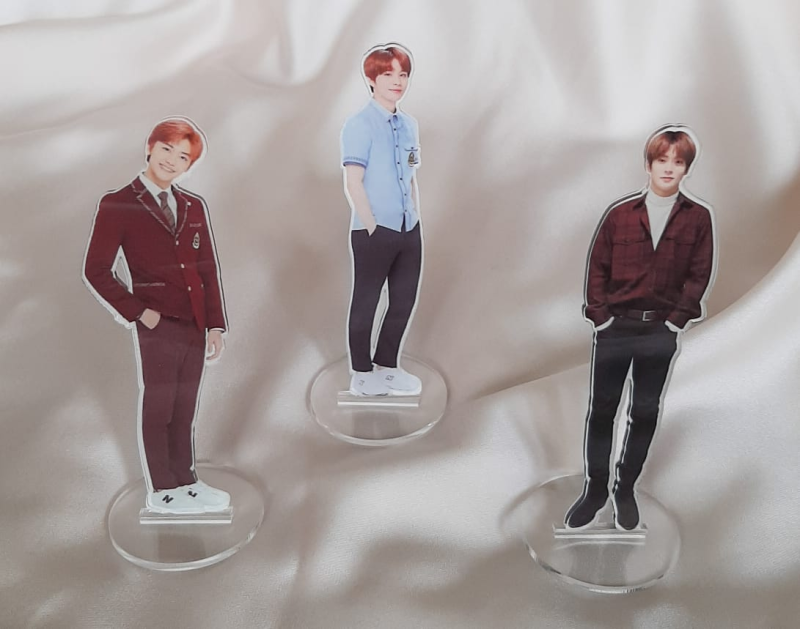 Standee Akrilik Cust.