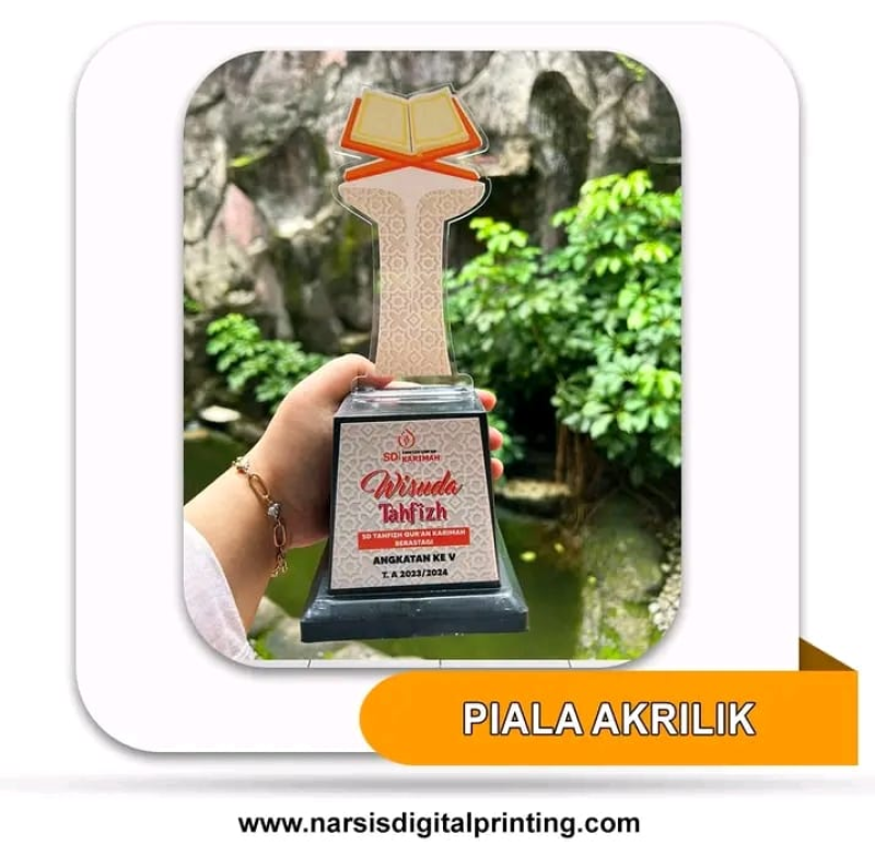 Tren Merchandise Akrilik Bertema Nostalgia yang Kembali Populer