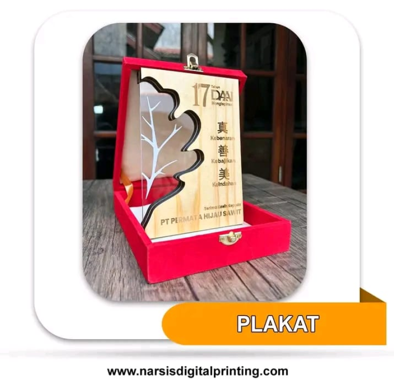 Paduan Warna dalam Merchandise Akrilik yang Menjadi Tren