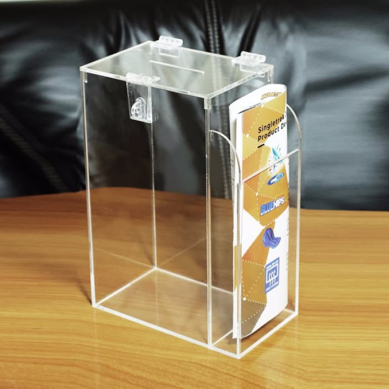  Box Donasi Akrilik:.
