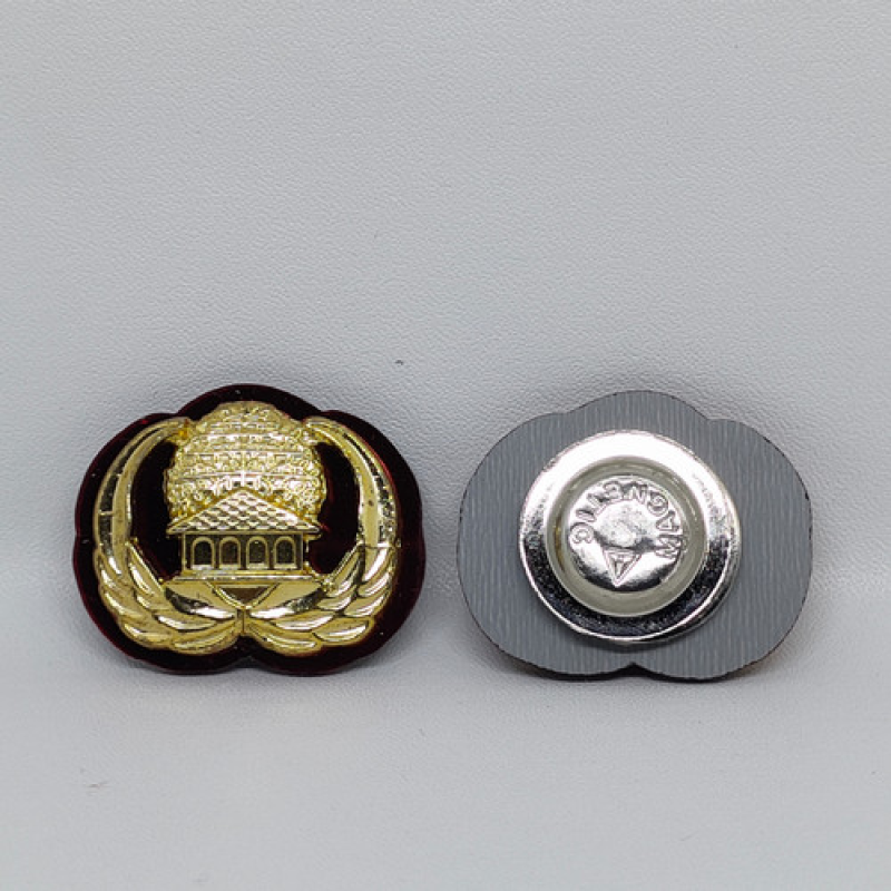 Pin Magnet Akrilik: .