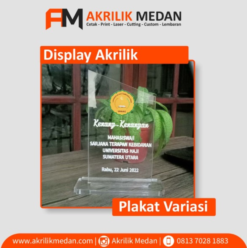 Menemukan Toko Akril.